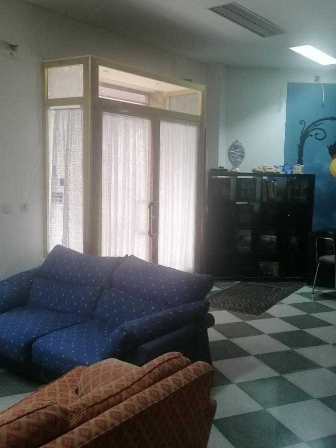 Hostal Casa Rosa Madryt Zewnętrze zdjęcie