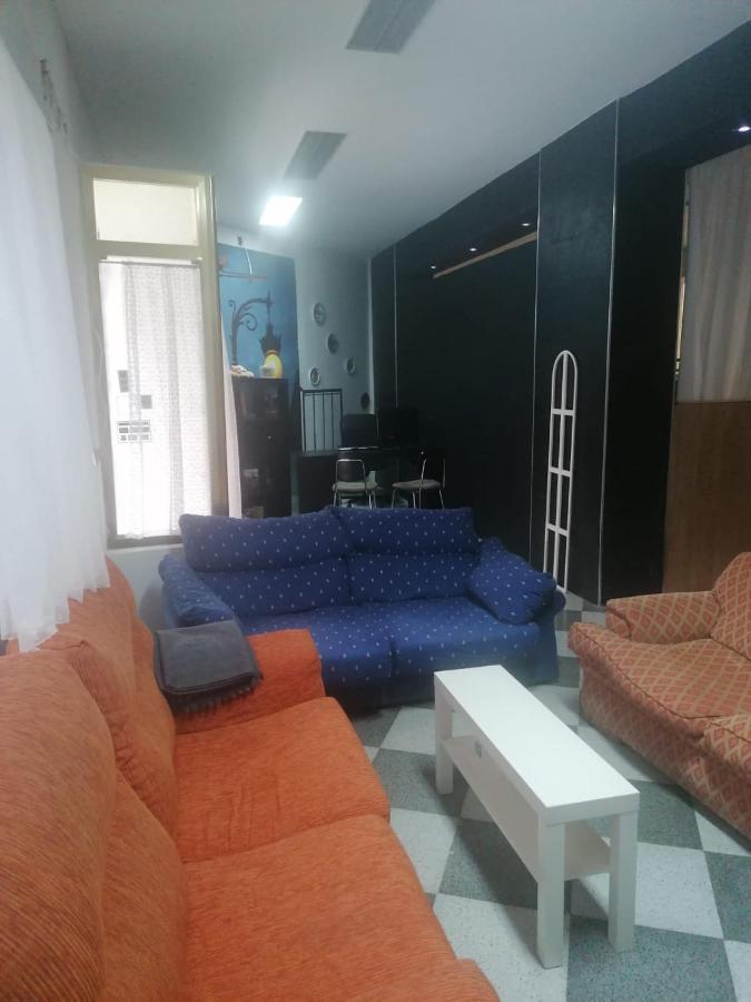 Hostal Casa Rosa Madryt Zewnętrze zdjęcie