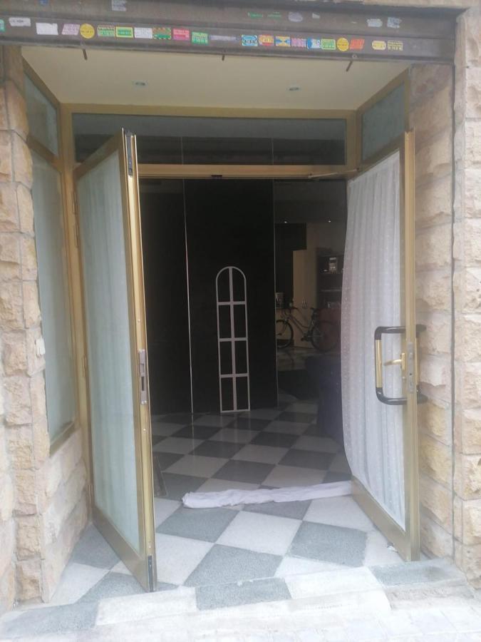 Hostal Casa Rosa Madryt Zewnętrze zdjęcie