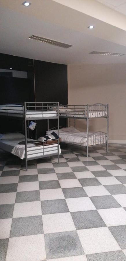 Hostal Casa Rosa Madryt Zewnętrze zdjęcie